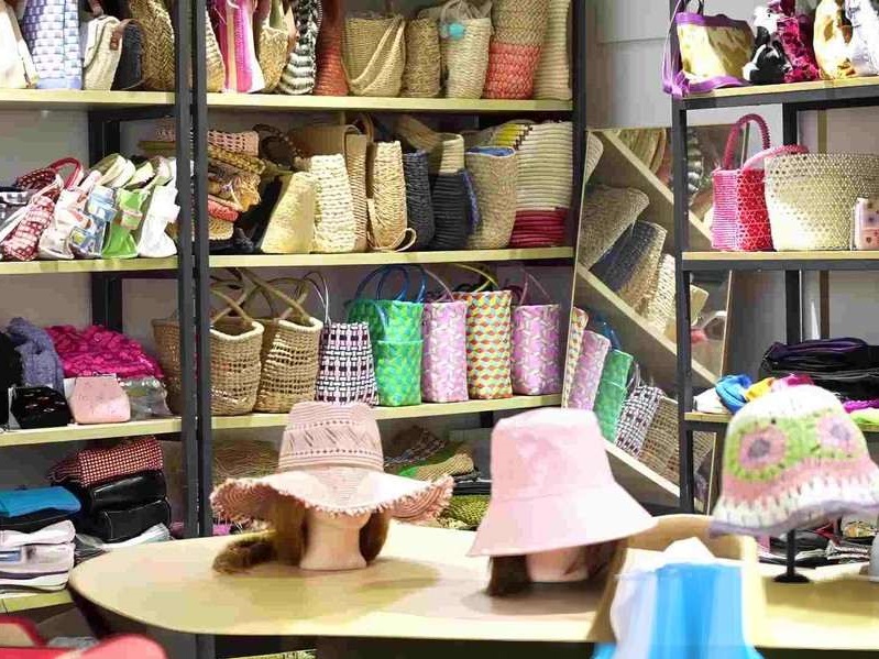 وحدة الإكسسوارات المدمجة