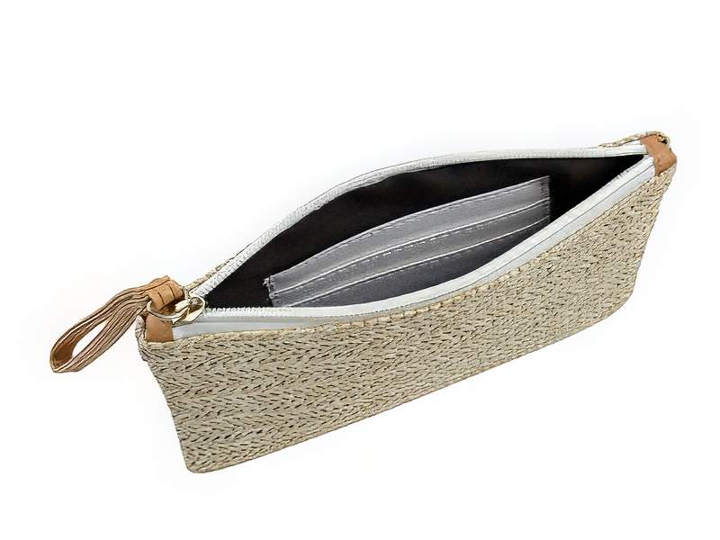 ٢. اختيار المواد